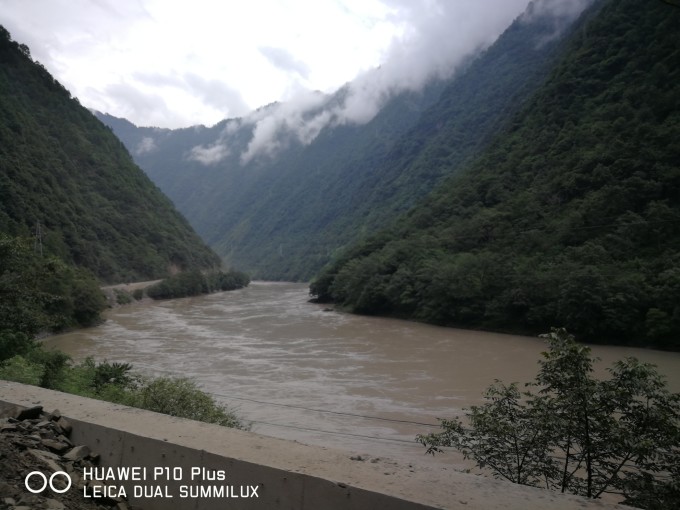 滇藏新通道建設進展順利，最新動態揭秘???