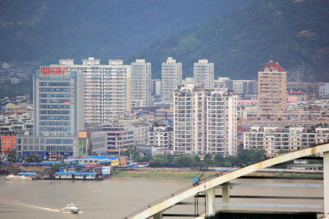 樂清虹橋人才網(wǎng)最新招聘,友情與夢想交織的交響樂章開啟新征程