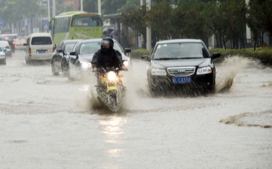 南方暴雨實(shí)時(shí)報(bào)道與案例分析，最新消息視頻匯總